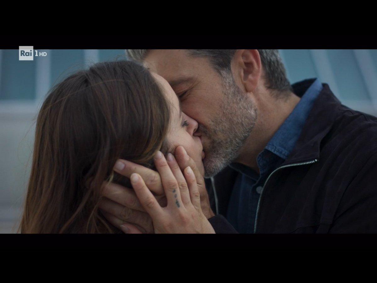 stressedfra's tweet image. “LA COSA PIÙ IMPORTANTE DELLA MIA VITA CE L&apos;HO DAVANTI TUTTI I GIORNI”

NON CI CREDO CE L’ABBIAMO FATTAAAAAAAA AD AVERLIIII‼️
#docnelletuemani #docnelletuemani3 
#doc3