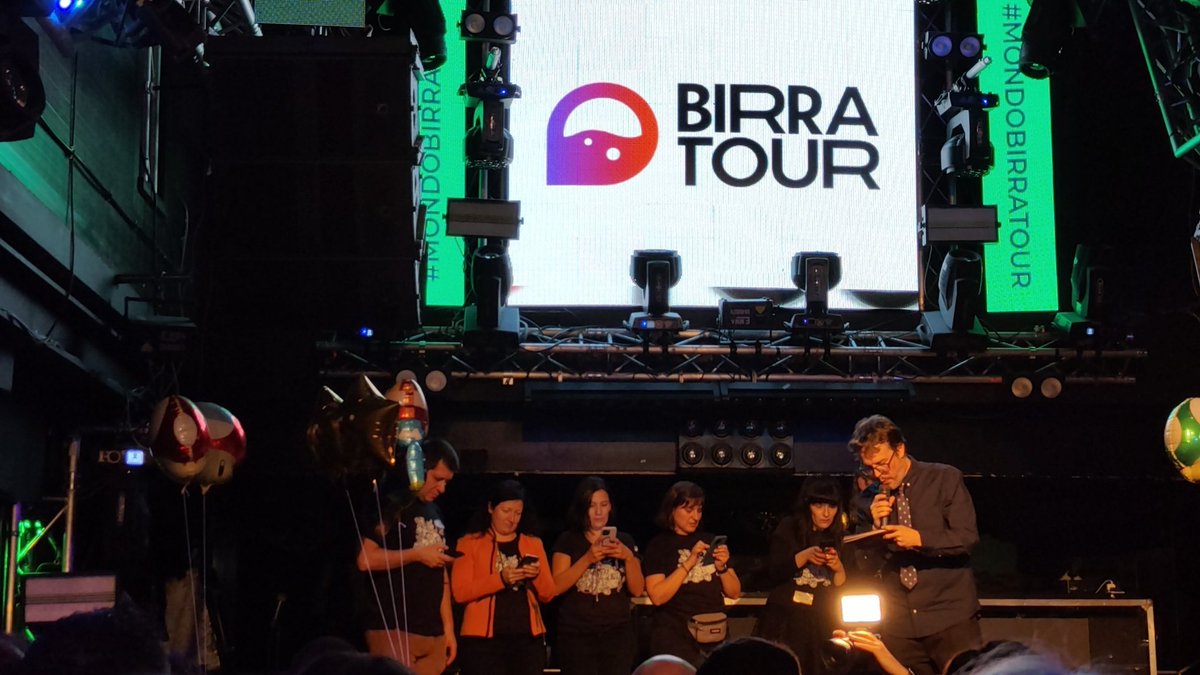 MiniOnTour tweet media