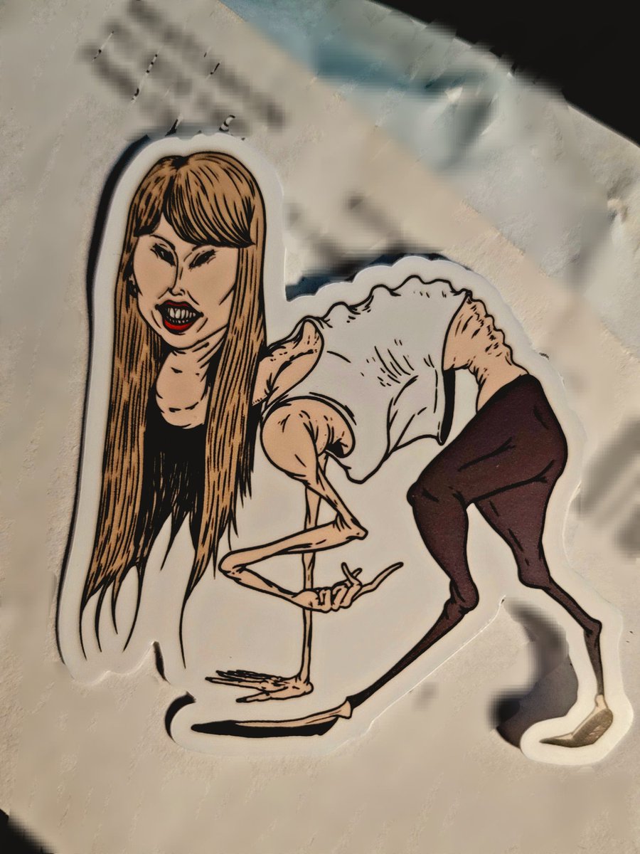 lycan_warlord's tweet image. #PROTECTTAYLORSWIFT