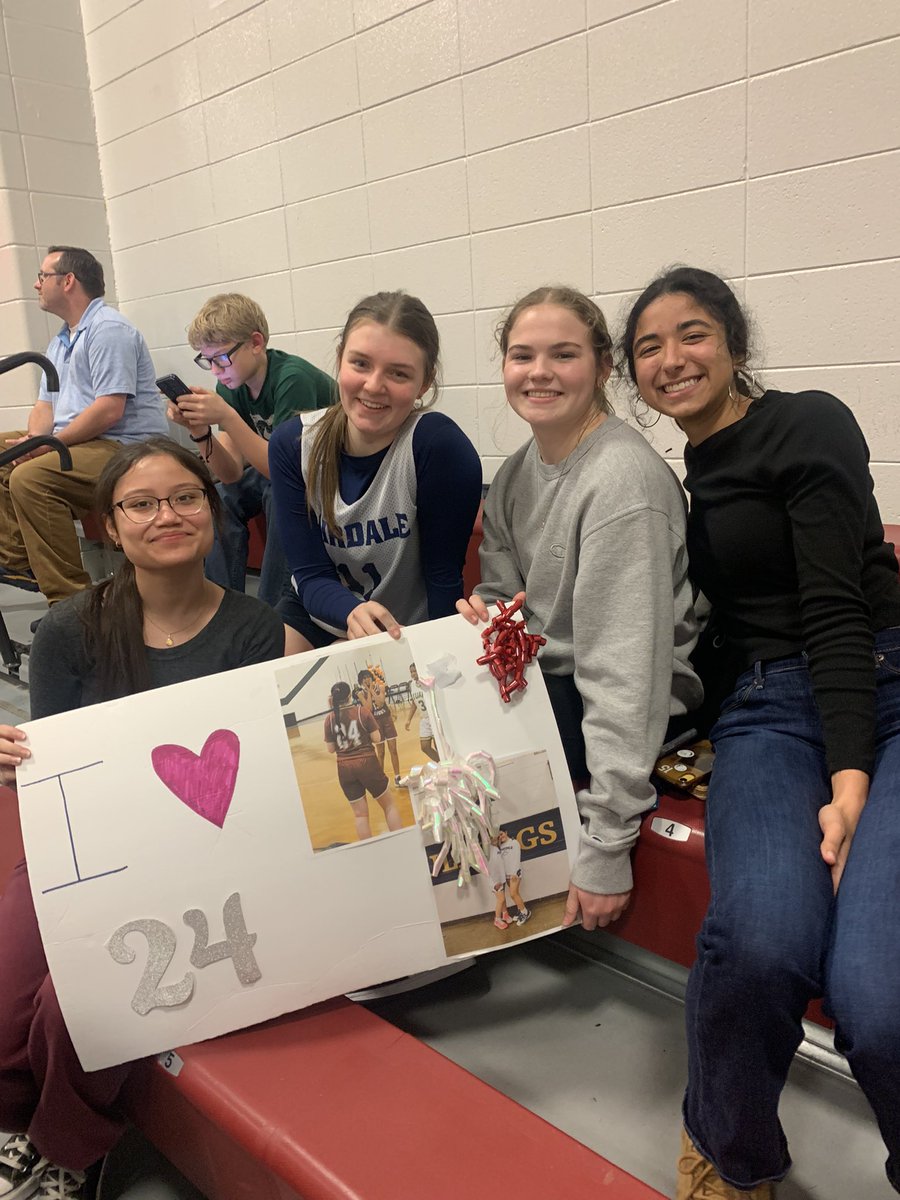 FHS__LadyBBB's tweet photo. Congratulations to @Katienkaufman ‘s little sis , 8th grader on varsity Ally Kaufman !! Senior night at Lassiter ! https://t.co/XWoxd7GVul