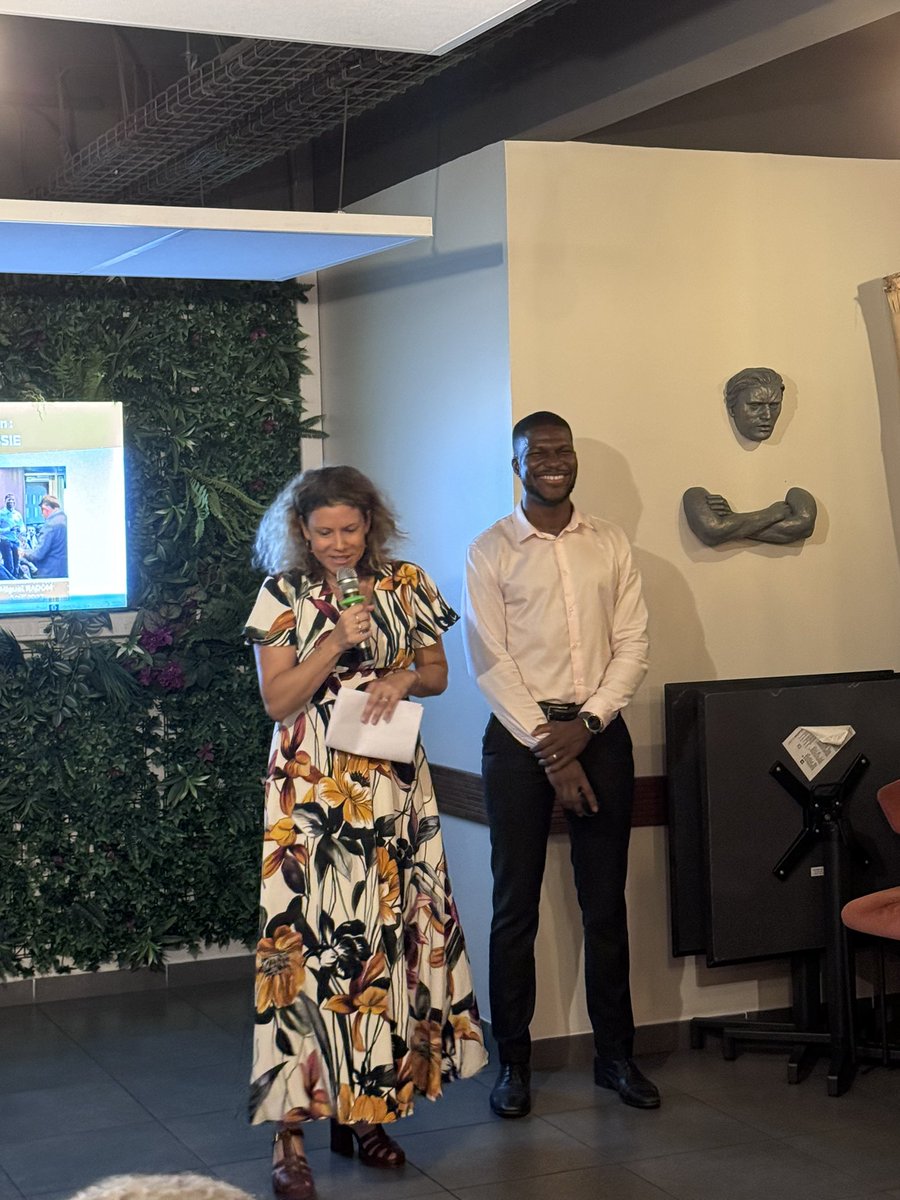 @reseauentreprisemartinique 
Réseau Entreprendre Martinique
je représente <a href="/ccimartinique/">CCI Martinique</a>  aux vœux 2024. Des entreprises inspirantes formant réseau. 👏🏾