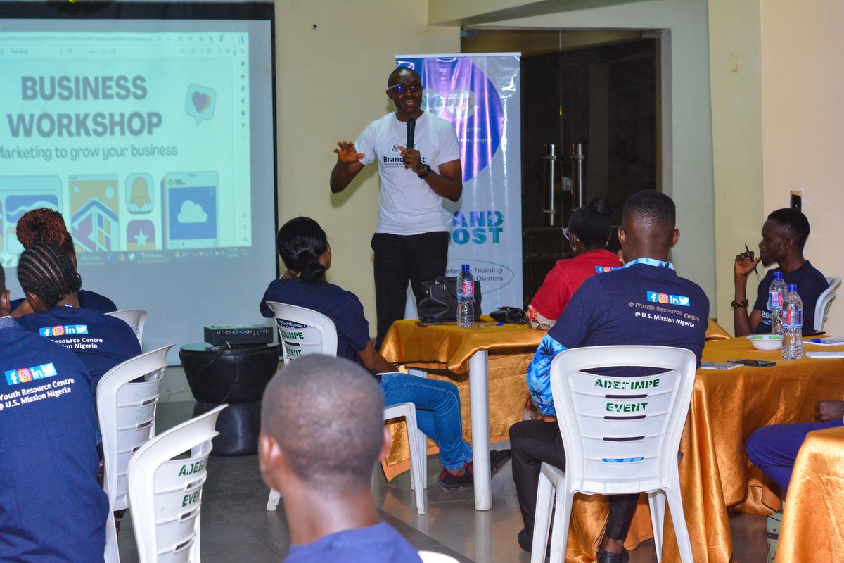 iYouthResource's tweet photo. In line with our steadfast dedication to providing Nigerian youths with digital skills, we initiated a digital marketing training program for selected small business owners in Osun state, with the support of the @USinNigeria https://t.co/1vE4wrbwNf
