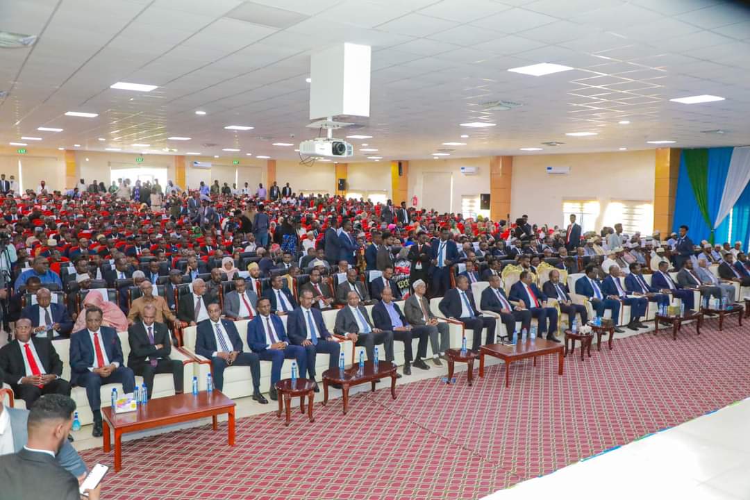 Puntland State House (@plstatehouse) on Twitter photo Qasriga Madaxtooyada DPL waxaa maanta si rasmi ah uga qabsoomay Caleema Saarka Madaxweynaha DPL <a href="/HESaidADeni/">H.E Said Abdullahi Deni</a> Madaxweyne Ku-xigeenka DPL Ilyaas Cismaan Lugatoor, kaasi oo ay kasoo qayb-galeen wefti balaadhan oo uu hogaaminayo Madaxweynaha Federaalka Soomaaliya <a href="/HassanSMohamud/">Hassan Sheikh Mohamud</a> Qasriga Madaxtooyada DPL waxaa maanta si rasmi ah uga qabsoomay Caleema Saarka Madaxweynaha DPL <a href="/HESaidADeni/">H.E Said Abdullahi Deni</a> Madaxweyne Ku-xigeenka DPL Ilyaas Cismaan Lugatoor, kaasi oo ay kasoo qayb-galeen wefti balaadhan oo uu hogaaminayo Madaxweynaha Federaalka Soomaaliya <a href="/HassanSMohamud/">Hassan Sheikh Mohamud</a>