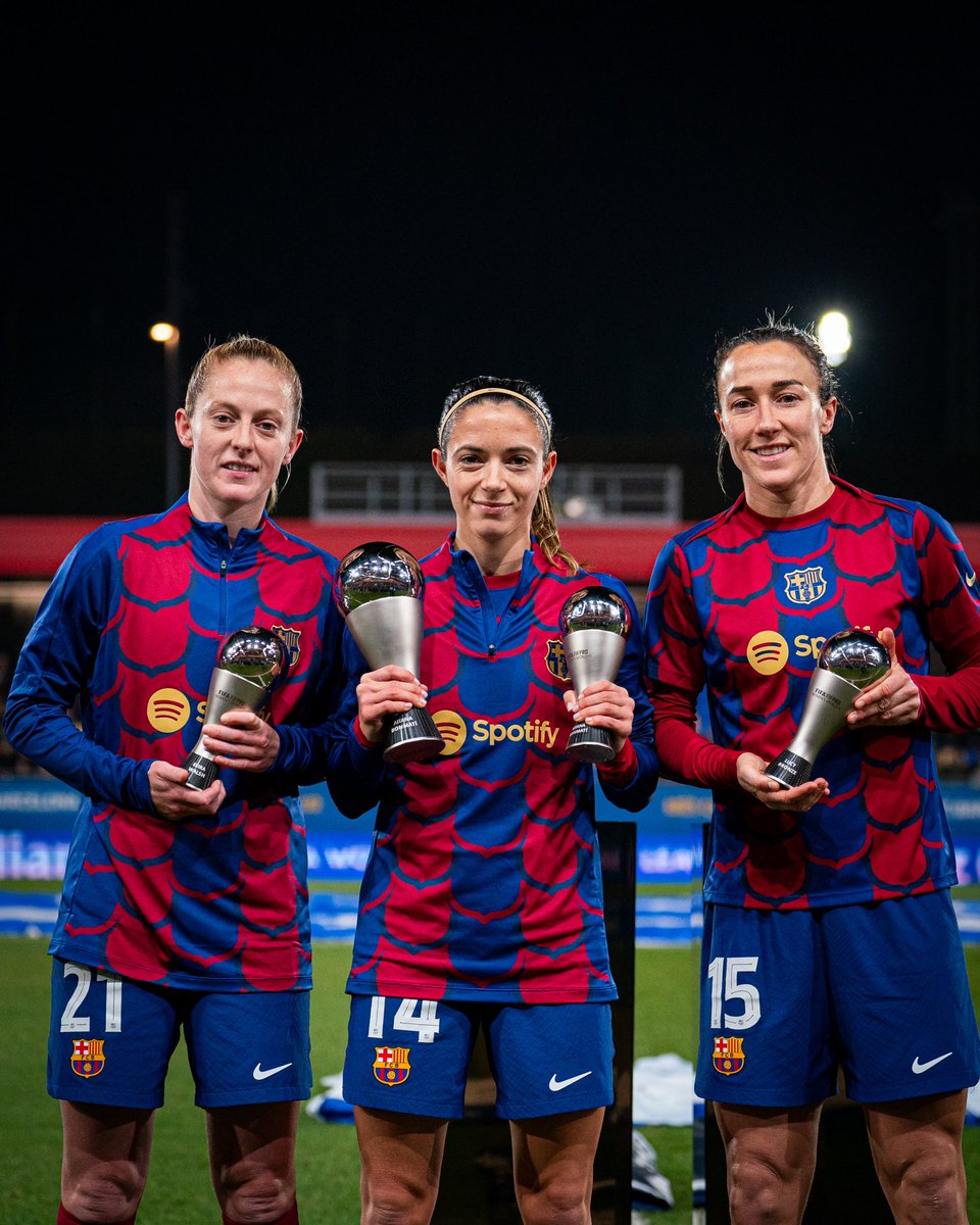 We qualyfied as first in the group at the @UWCL at home with a great atmosphere. Congratulations Aitana, Lucy and Keira, more than deserved!