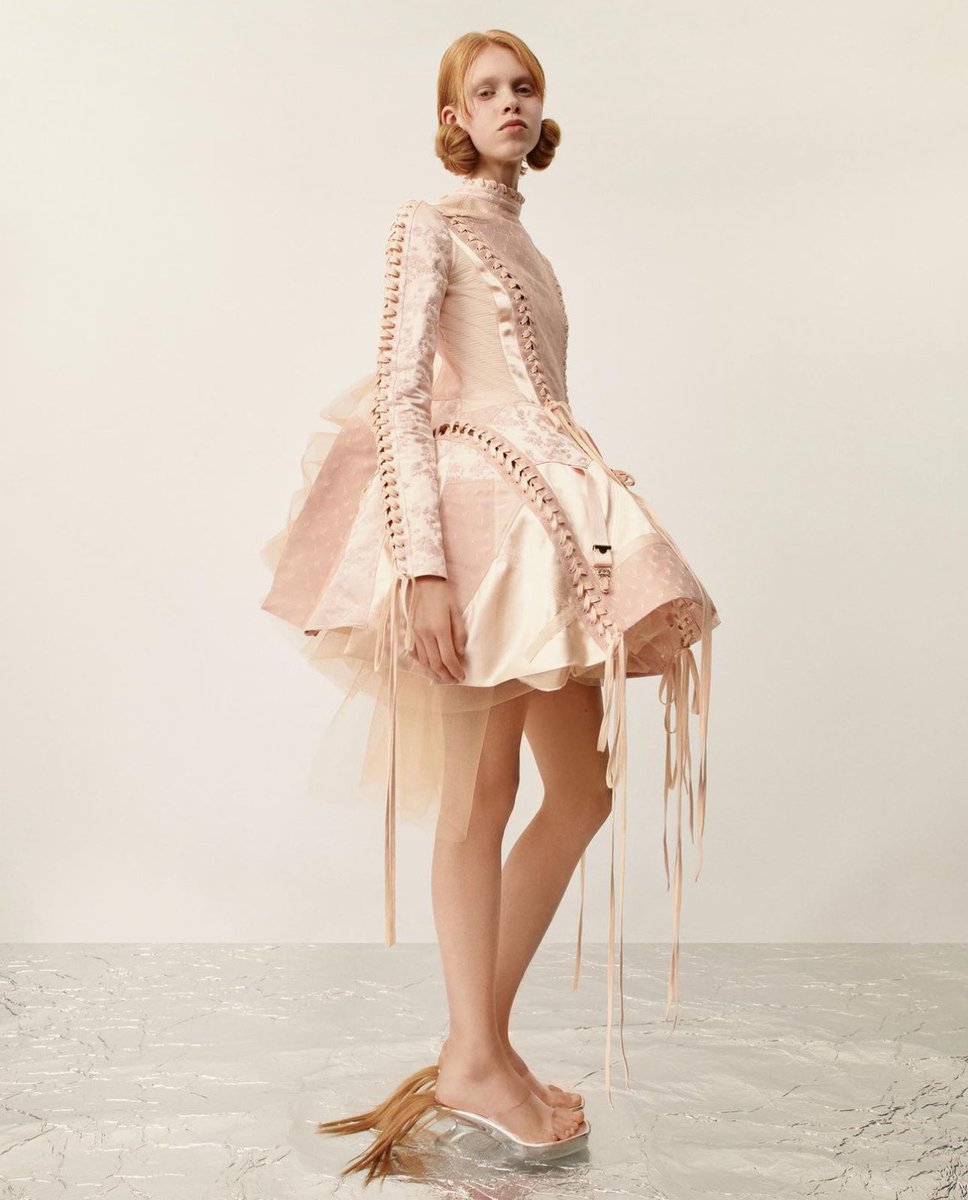thesoftestaura's tweet image. jean paul gaultier spring 2024 haute couture by simone rocha 𝜗𝜚