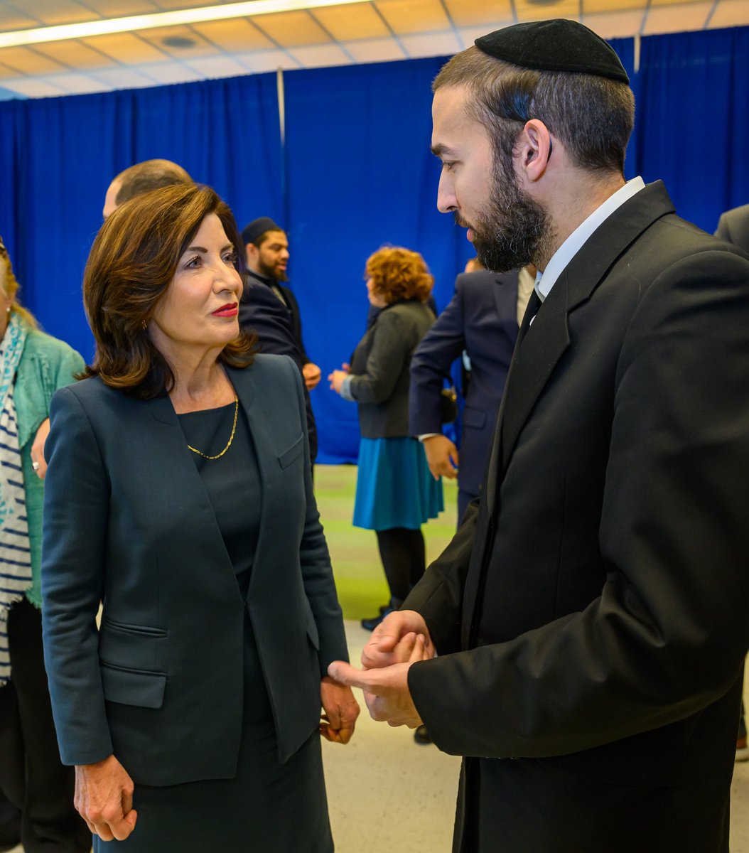 As we face an historic rise in hate crimes, especially since the October 7th terrorist attack, I am grateful to @GovKathyHochul for her steadfast commitment to expanding the eligibility for hate crimes prosecutions.