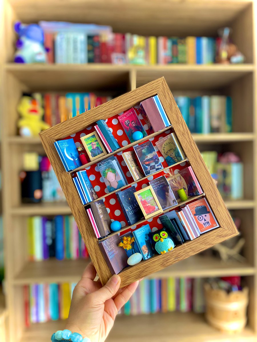 🍫📚
