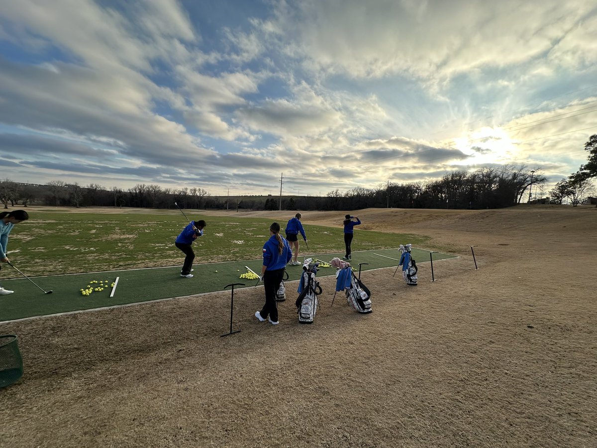Grizzly Golf tweet media