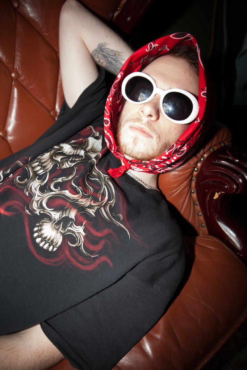 JHefty178's tweet image. Bro get me in as a photographer to one of these LANS I’d get these pros some crazy flicks