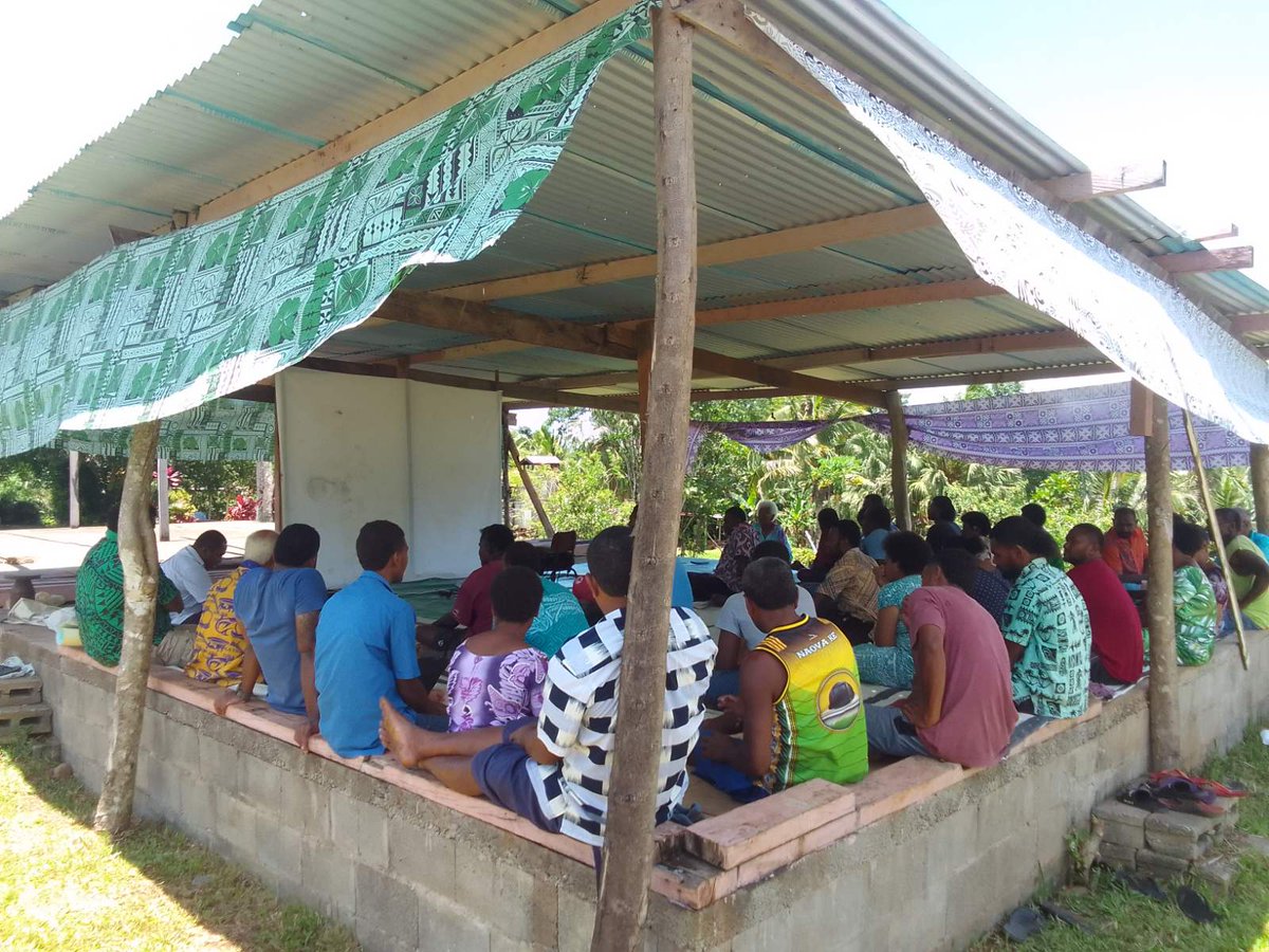 The FDB Seaqaqa branch was delighted to participate in a joint training session with the Ministry of Agriculture in Bua that was proactively organised by more than 30 community dalo farmers 🧑‍🌾

Read more: linkedin.com/feed/update/ur…

<a href="/FijiGovernment/">Fiji Government</a>