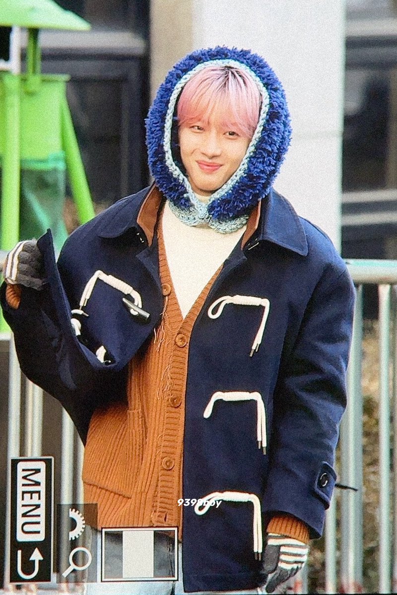 240126 💙🩵
#PENTAGON #펜타곤 #후이 #이회택 #フイ