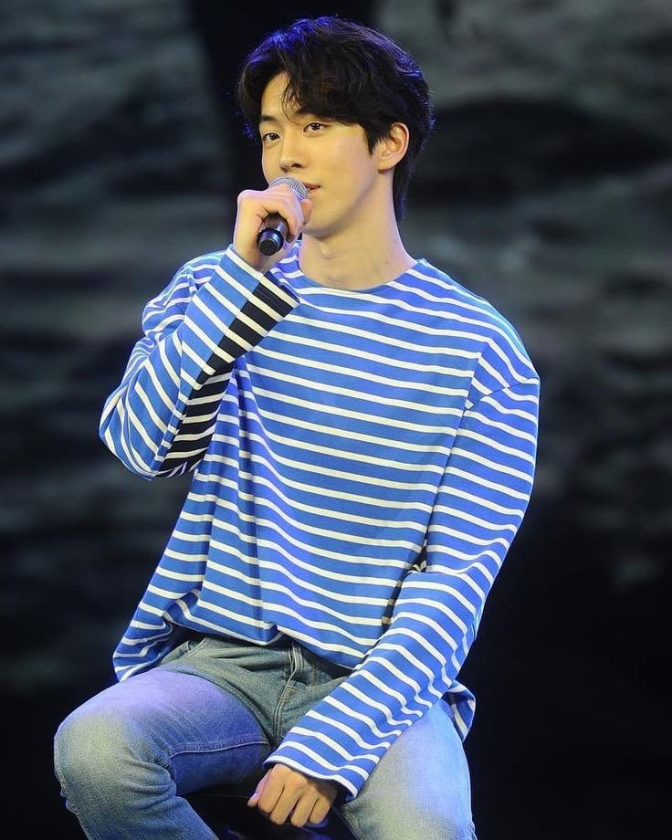 Ado. (@frappeiate) on Twitter photo 