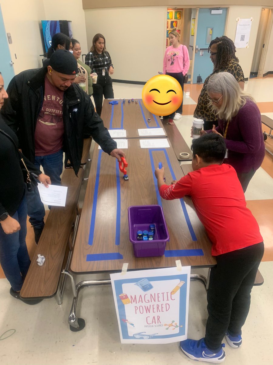RNBteaches123's tweet photo. Science Night is fun & engaging for our @WBE_Sheriffs ! #FBISDLearns #ScienceIsLife #WBESheriffs https://t.co/MWlxDIpKV5