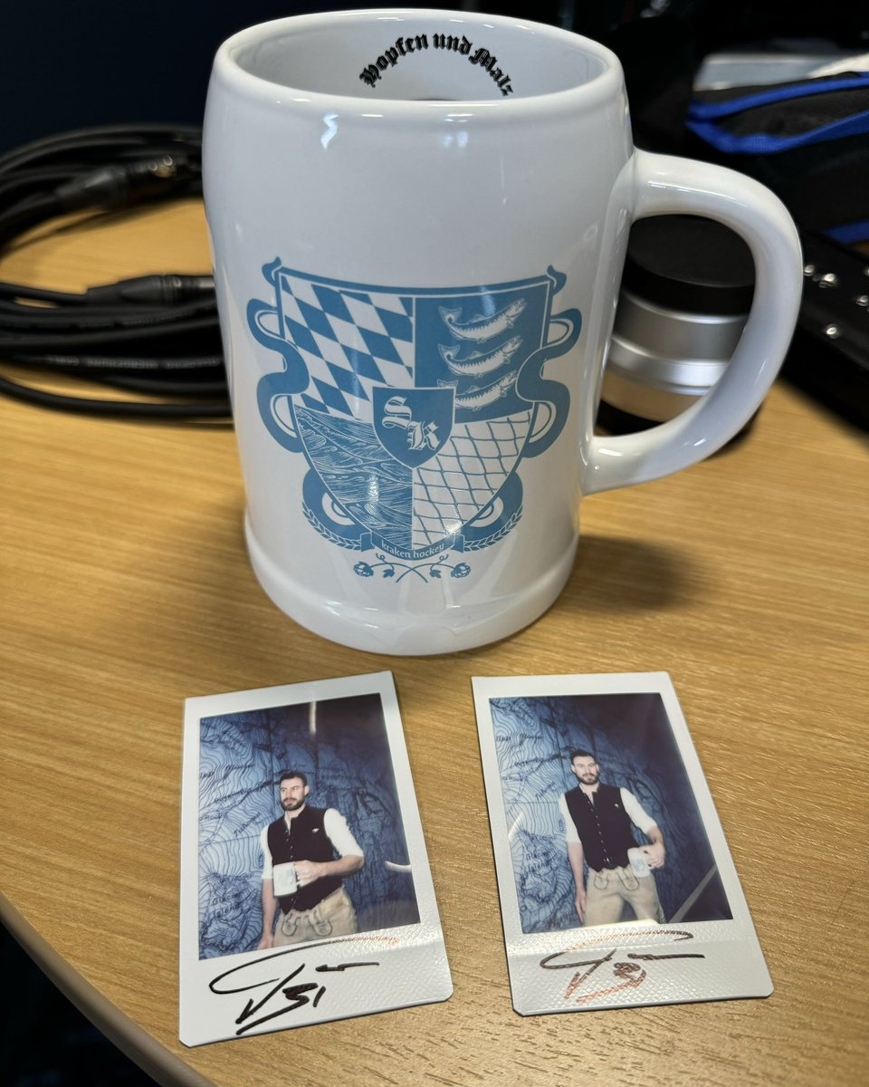 Was someone asking us to send them a Grubi Stein?? 😏 Admins got you! Repost this post & follow @SeattleKraken for a chance to win a Grubi Stein & a polaroid autographed by the German Gentlemen himself. Full contest rules & regs → bit.ly/GrubiSteinGive…
