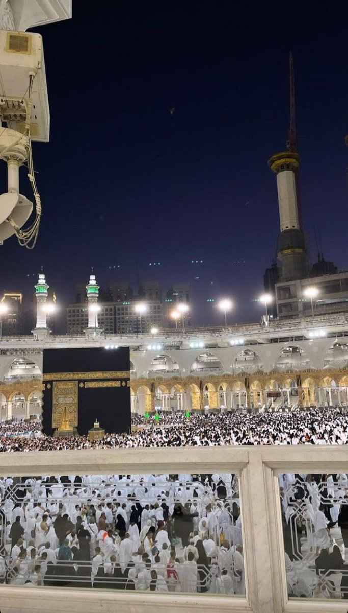 ii_4iq's tweet photo. اللهّم عُمره أعيد فيها شتات قلبي https://t.co/fJqxByHUHW