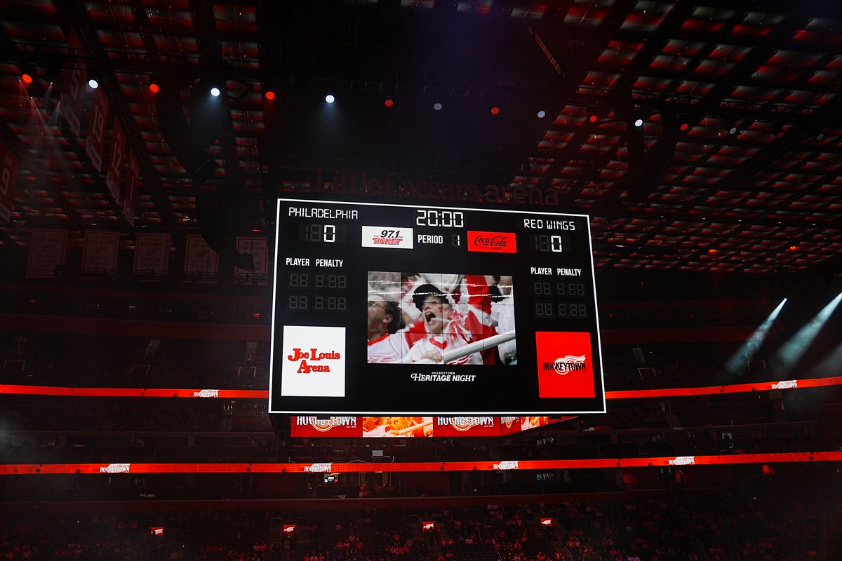 DetroitRedWings's tweet photo. Hockeytown Heritage Night! 🤩 https://t.co/9UI1iPBi7P