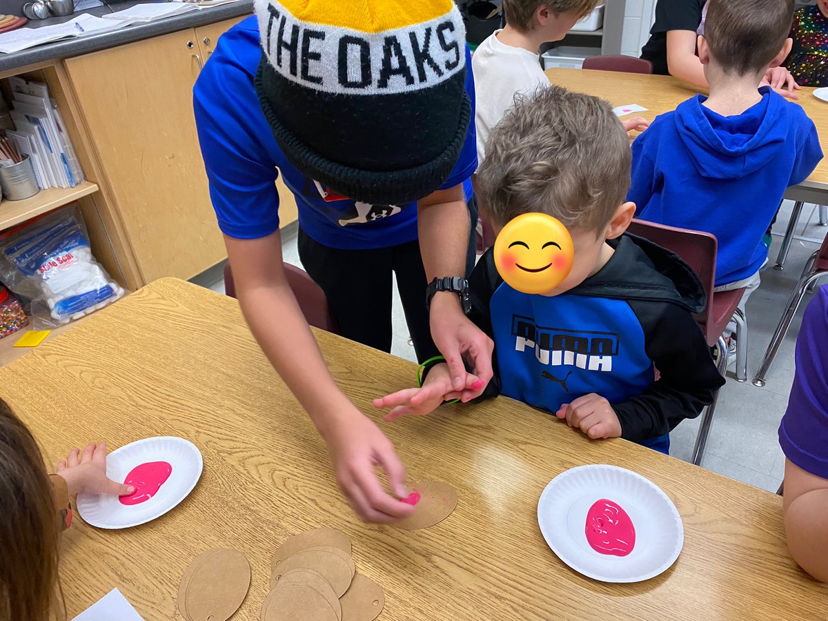 Sabrina Tyrer tweet media