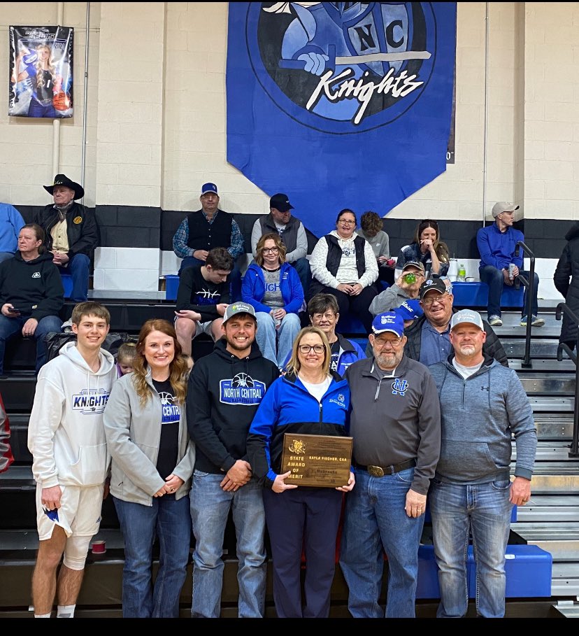 Nsiaaa1Nsiaaa's tweet photo. Congratulations to North Central AD Kayla Fischer for earning the NIAAA State Award of Merit! https://t.co/VUl4Cdlr6J