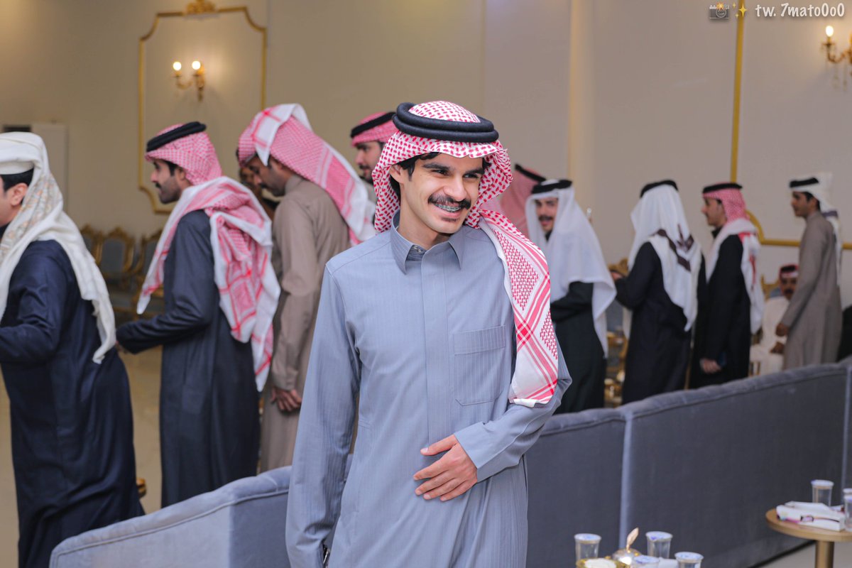 7mato0o0's tweet photo. 👌🤌📸

تستاهل في ذمتي ي سلمان النجمه
 🫰🫀⭐️

وش رايكم باقي وباقي من 📸😉 
تبون زود 😃🖐🏻

 #تتويج_وتوثيق_سم_للعدا
#سلمان_بن_ملهي https://t.co/jpLFO5uK2f