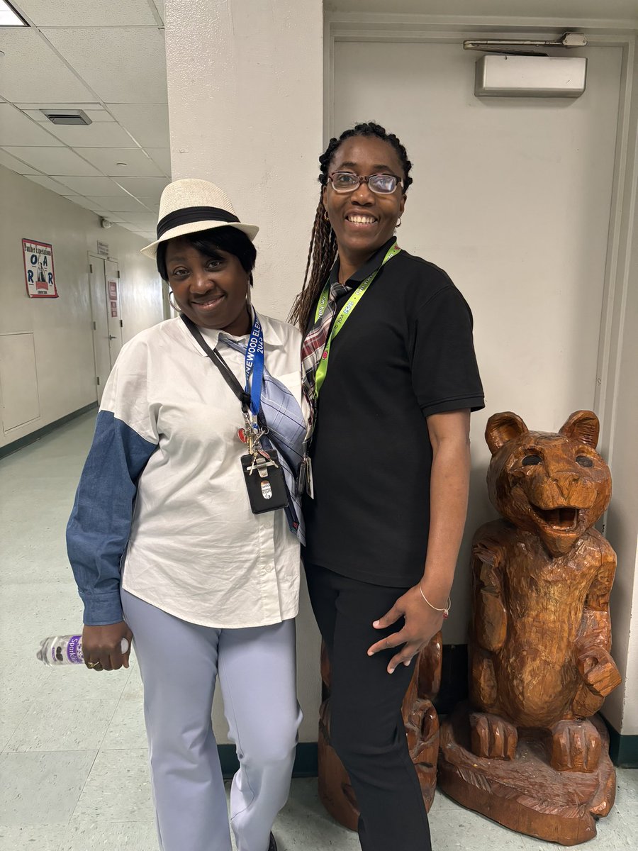 We were”TIED” in a good book and cozy blanket today during DEAR time! I must say Day 3 of #LiteracyWeek was a hit!  #BrowardReads #FloridaLiteracyWeek 🎉 <a href="/BCPSElementary/">BCPS Elementary</a>