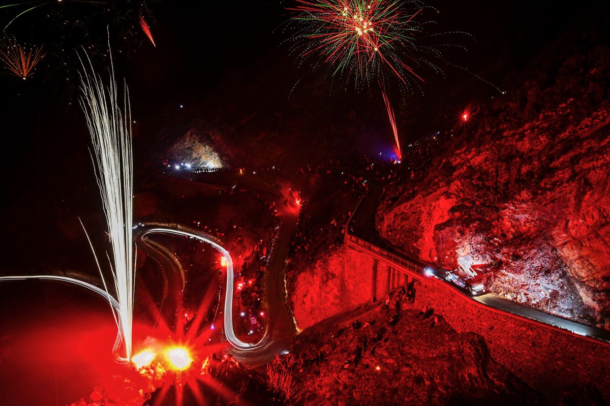 OfficialWRC's tweet image. Just WOW 🎆

#WRC I #WRCLive I #RallyeMonteCarlo