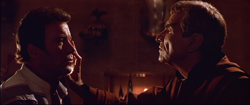 petertrek1's tweet photo. #TrekThreads Day 23 - What is a Vulcan? ("The Search for Spock")
We see the return of Sarek to the franchise as well as learn more about the Vulcan katra, which will be revisited in later shows such as ENT.
@lisatsunami https://t.co/0kR26l4too