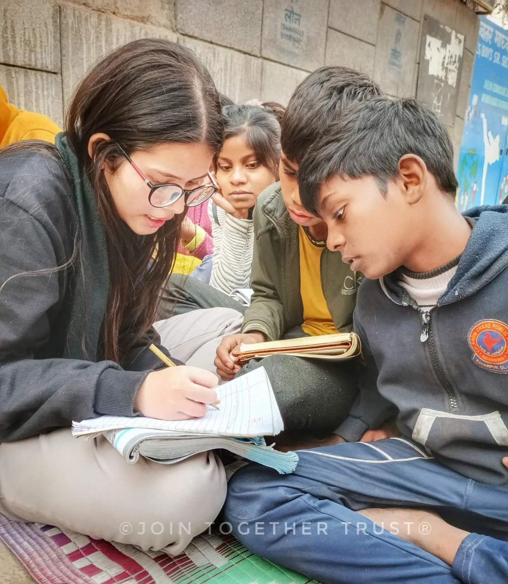 WeJoinTogether_'s tweet photo. Together, we can be the change makers in the lives of these young minds.📚

Join us at Join Together Trust, where an hour of favor can change a child's destiny. As we strive to provide free education to the children of migrants, let us together sculpt a brighter future. https://t.co/2vWe2pYMWi