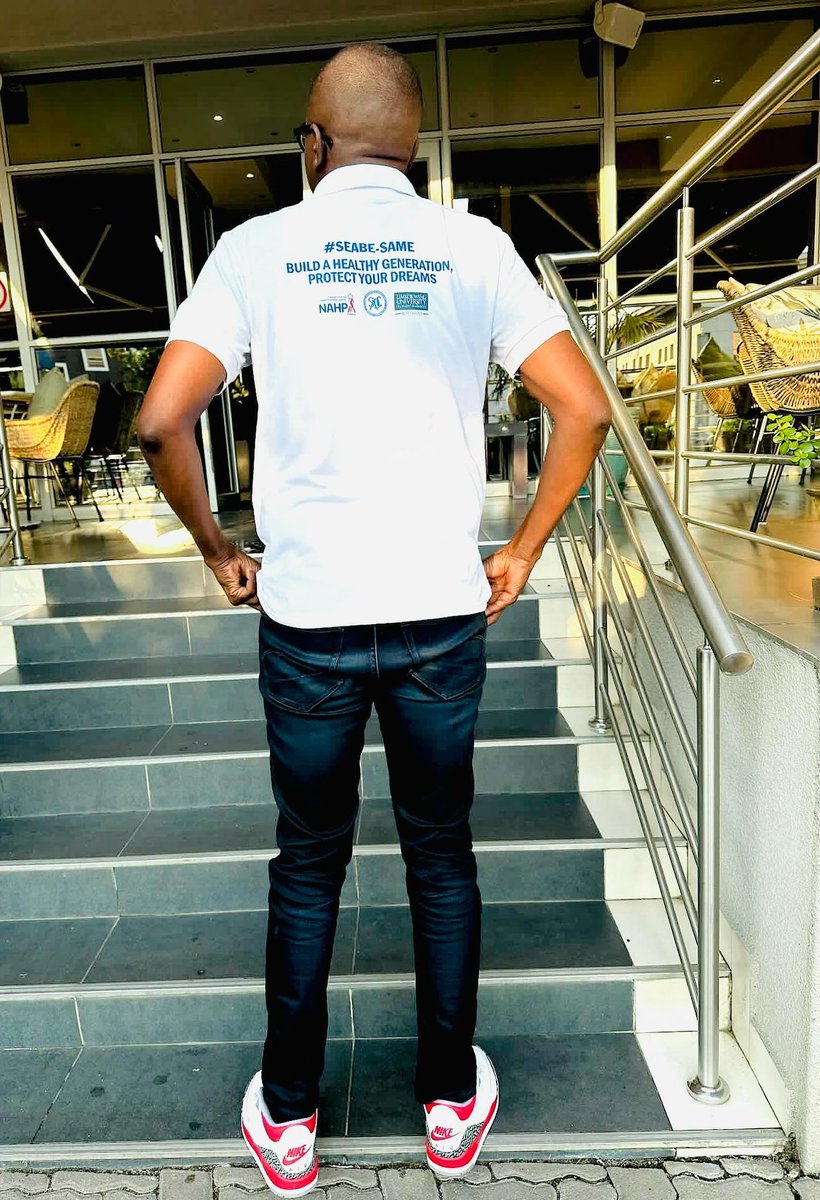 The question I am posing today is Seabe sa Gago mo go lwantsheng Mogae Wa HIV ke eng. 

O skaa lebala sa metsi🤣🤣