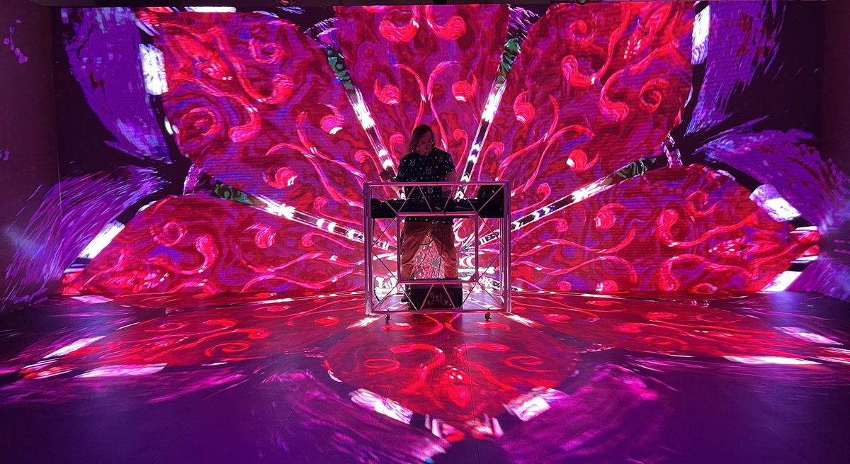 Spice Spice tweet media