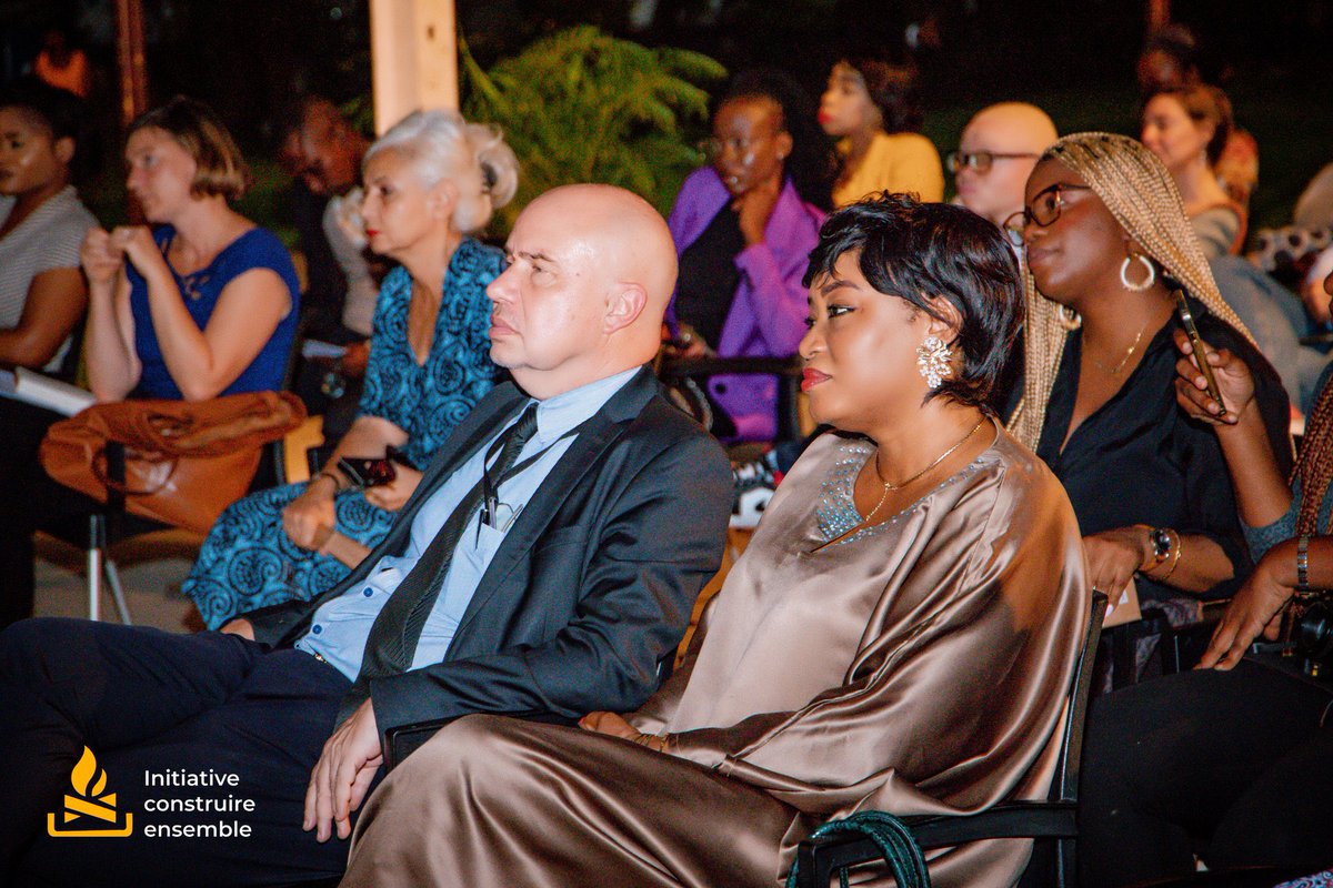 MusikaNaKipaji's tweet photo. Nous sommes heureux de vous annoncer que  Musika na Kipaji a été primé meilleur projet de la ville de Goma au concours d’entrepreneuriat “DONNER LA VOIX À LA JEUNESSE CONGOLAISE” du collectif initiative construire ensemble appuyé l’ambassade de France.

Bravo à toute l’Ekip🎉 https://t.co/MrtZOvtjjC
