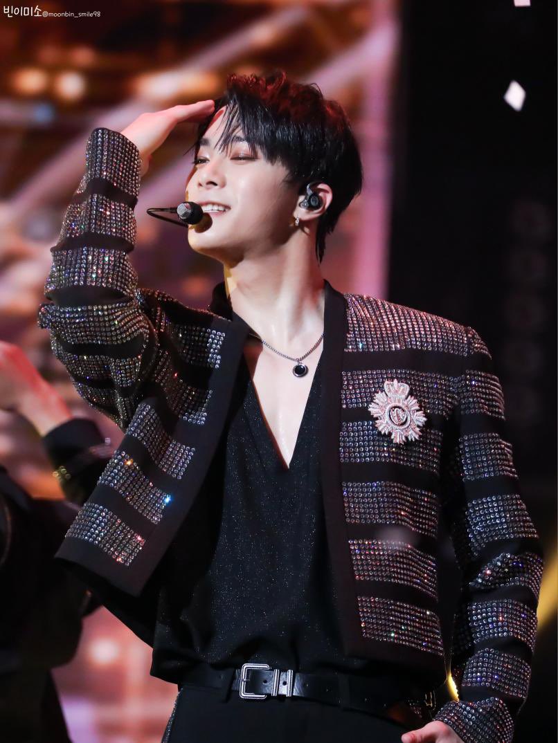 Happy Moonbin Day our angel 

#영원한_나의달_문빈_생일축하해