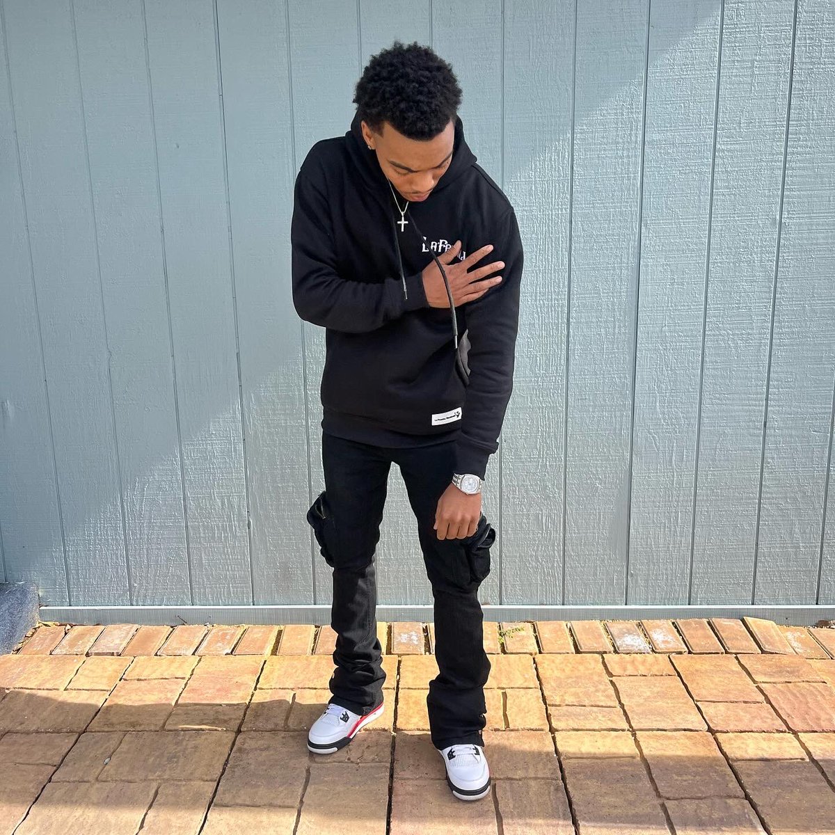Can't no n**** come around me, can't no n**** get near me or nothin', n****
I switched up all my numbers, n****, it's hard to get to me..🦊🖤☄️