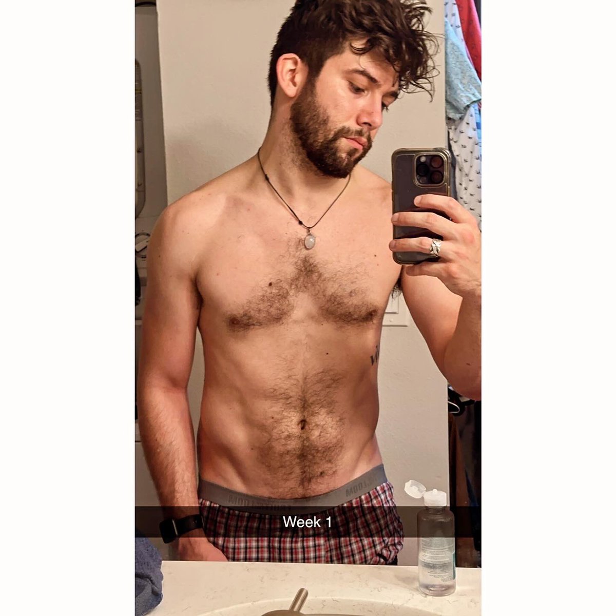 My six weeks are up….maybe there’s something to this whole working out thing 😅🏋️

#disabledpeoplearehot