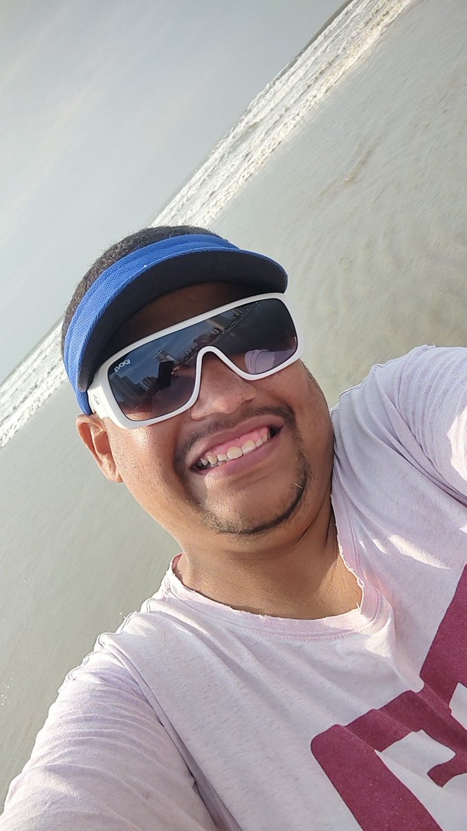 MarcosTenrio's tweet photo. A melhor coisa è a felicidade. Tudo na santa paz graças a Deus ✌️🙏 Obrigado Senhor. Deus no comando sempre.

 Com Cristo no barco tudo vai bem . ❤️✌️ https://t.co/afYtYcMfFJ