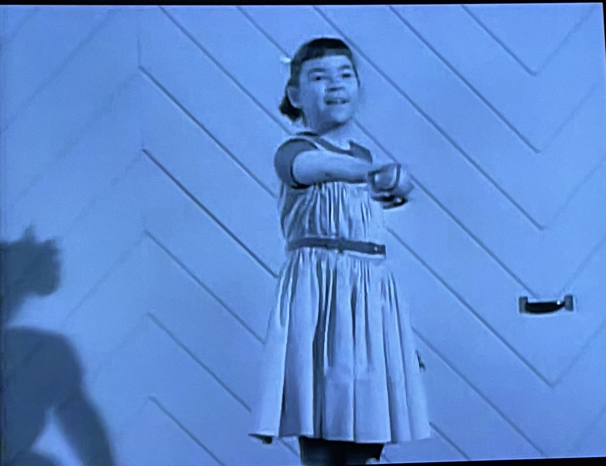 FrankMalfitano's tweet image. CLASSIC TV MUSINGS: After decades of futility The Brooklyn Dodgers finally won the World Series in 1955, as a reward #DukeSnider got to go to Springfield &amp;amp; play catch with Cathy on FATHER KNOWS BEST  ⚾️ 📺