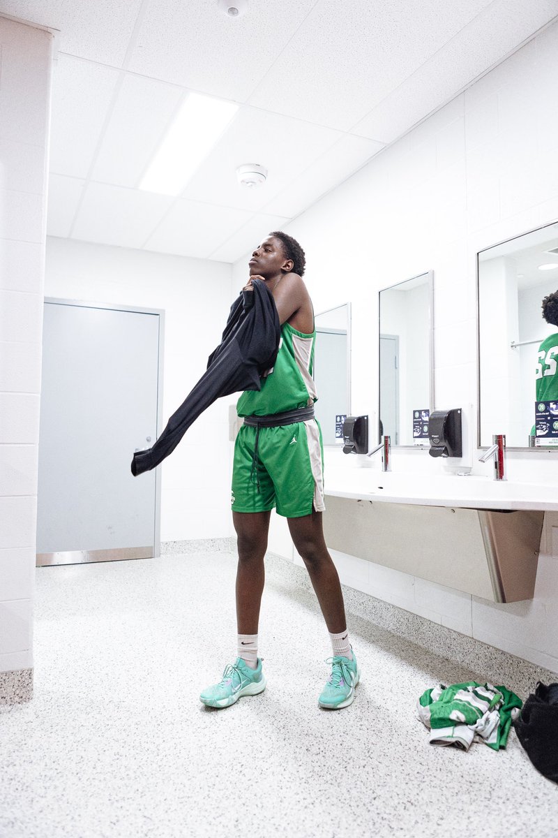 Studiozcam's tweet photo. Some recent works☘️ @sciotobball https://t.co/xNDfoiknV5