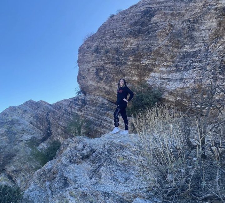 emlark.7_vb tweet media