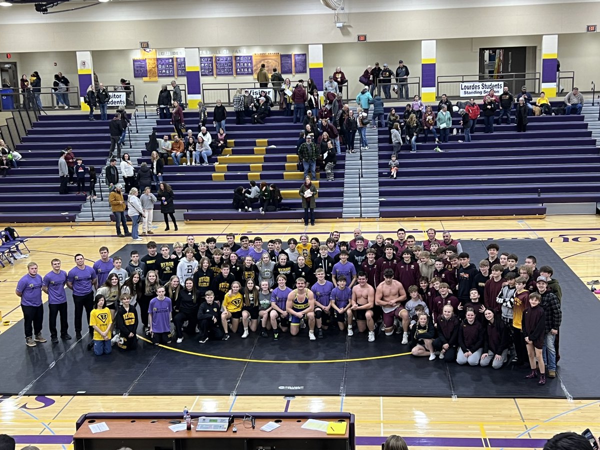 Byron Wrestling tweet media