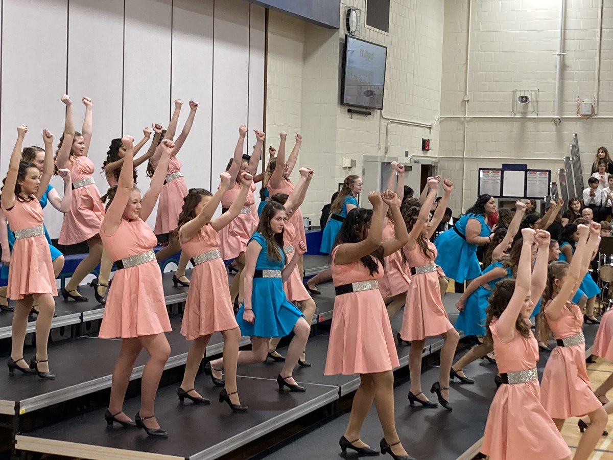 We love watching our MNMS show choirs perform! Great show at the 6th grade concert #Cavallo and #Stampede! <a href="/NMS_Mustangs/">North Middle School</a>
