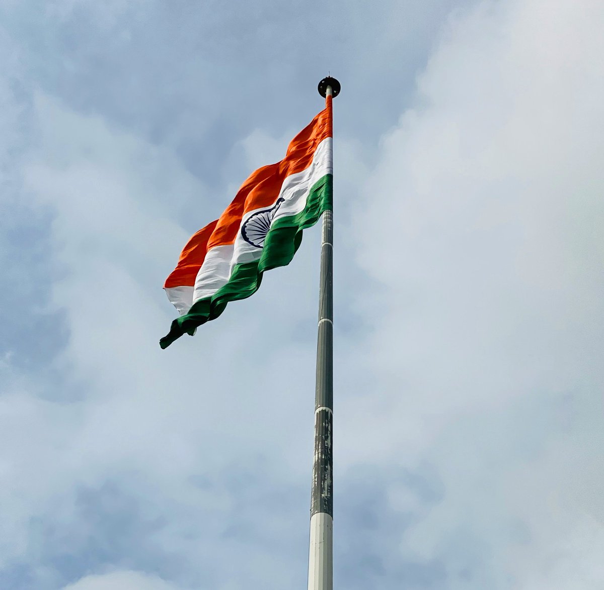 mahi6488's tweet photo. Freedom in mind
Faith in words
Pride in hearts
Memories in souls 
Let's Salute the Nation on this Republic Day 🇮🇳

#RepublicDay2024 #26January2024 https://t.co/luNNbtlLWw
