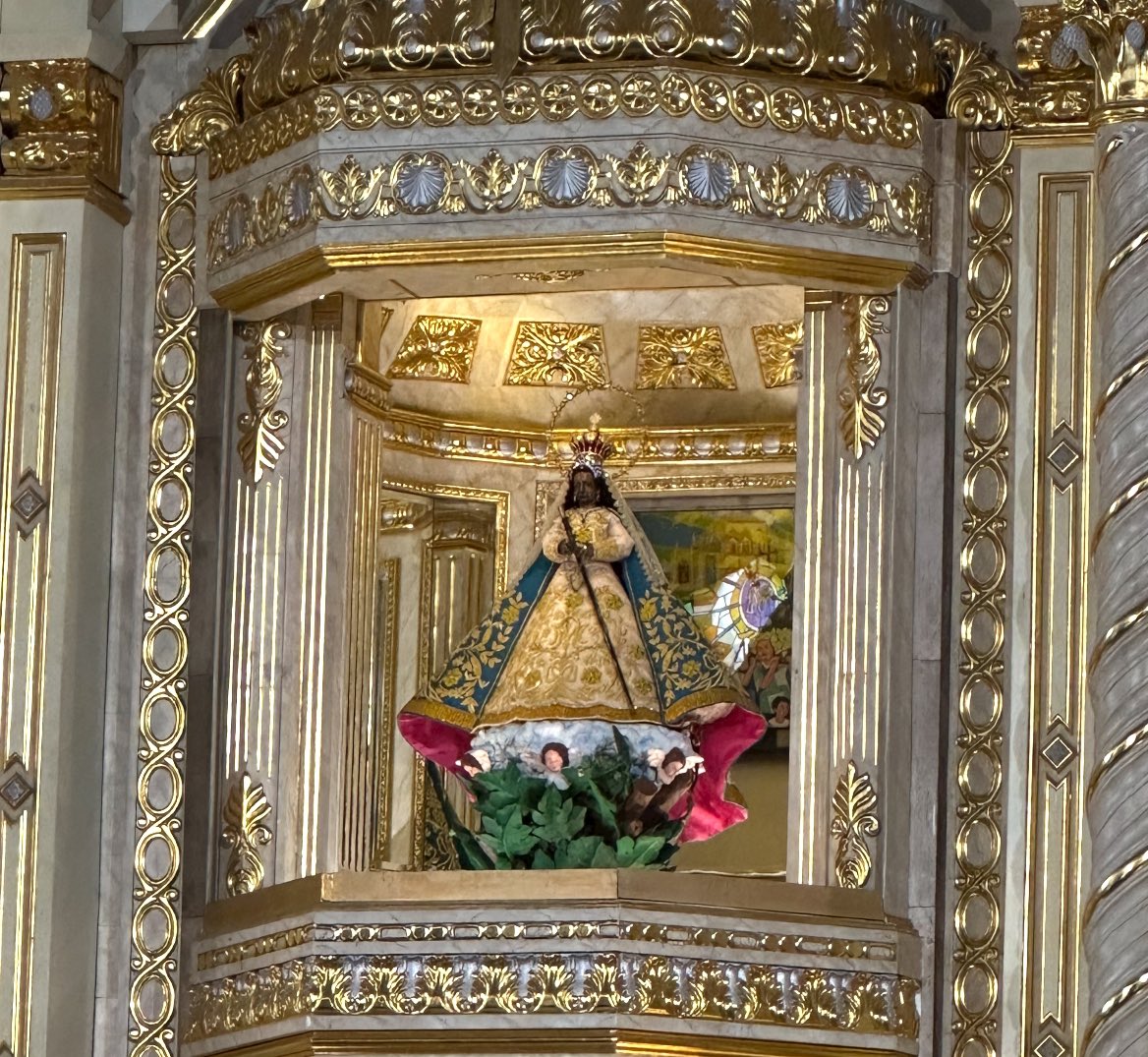 MacuNars's tweet photo. Solemn Declaration of the International Shrine of Our Lady of Peace and Good Voyage.... ๐๐๐
AVE REGINA PACIS
#AveReginaPacis #SolemnDeclaration #InternationalShrine #AntipoloCathedral #BirhenNgAntipolo #BuenViaje400 https://t.co/OZlfYS4PK9