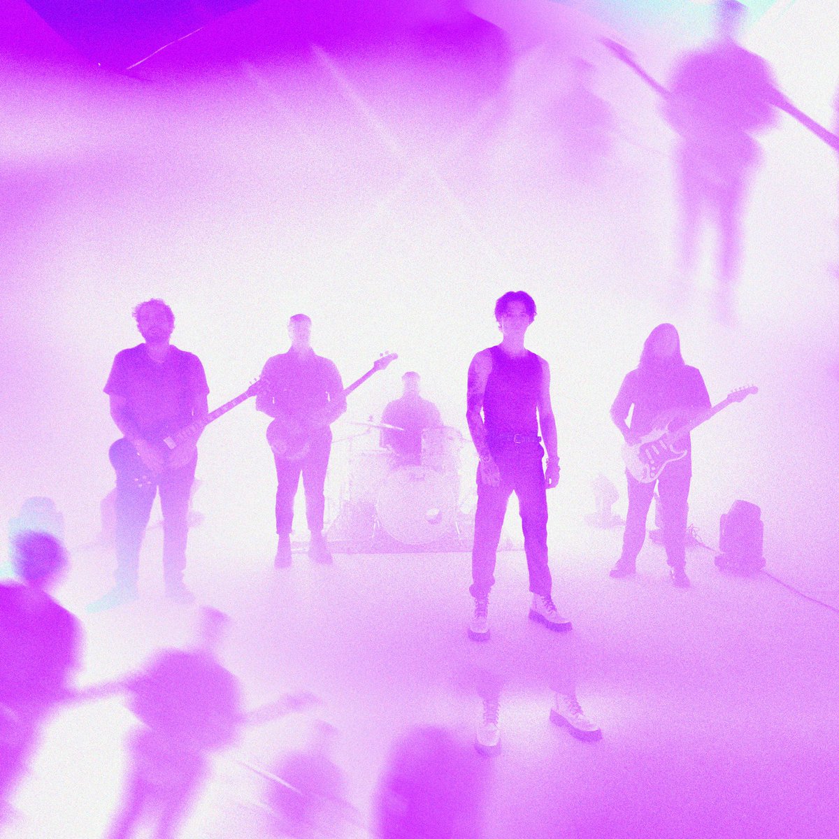 NO FUNDO ME IMPORTO disponível agora em todas as plataformas digitais 💜

Ouçam muito! Clipe: hoje (26), 12:00

#NFMI