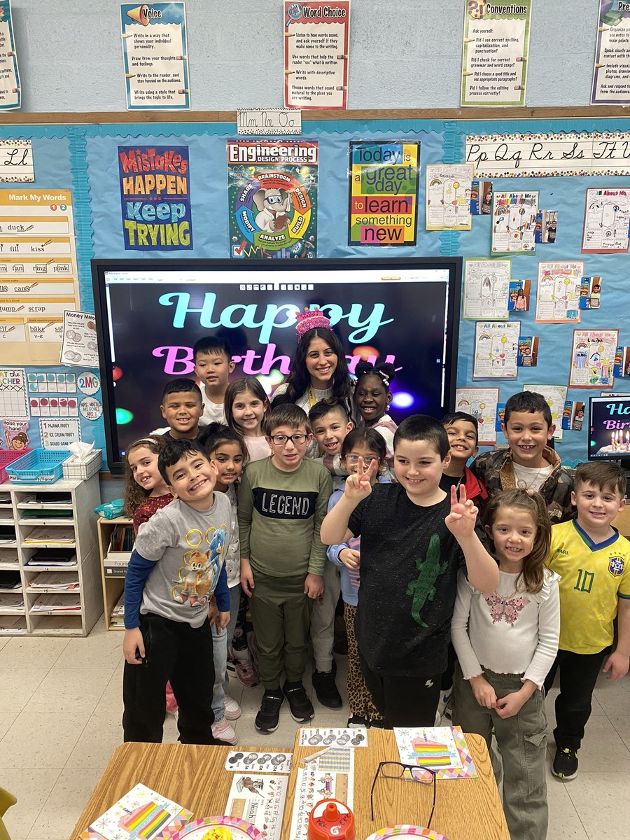 Mrs. Matteo tweet media