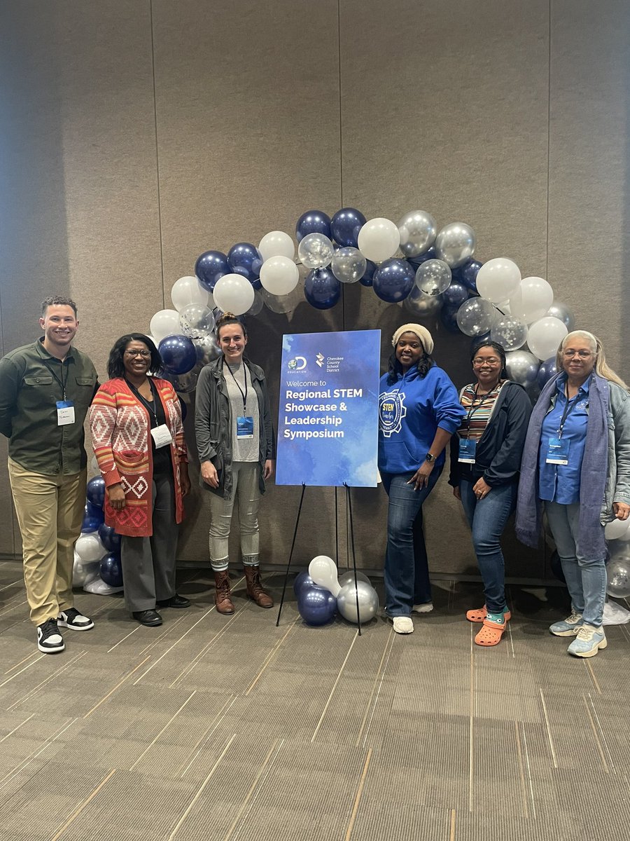 STEMwoodward's tweet image. TY @R_M_Moore_Elem for inviting @WEWildcatNation on an awesome #LearningWalk 🙌🏾 We loved your utilization of journals &amp;amp;  implementation of EDP &amp;amp;
@ArgumentDriven ⚙️@PrincipalDrH @DCSDSTEM @DCSDScience