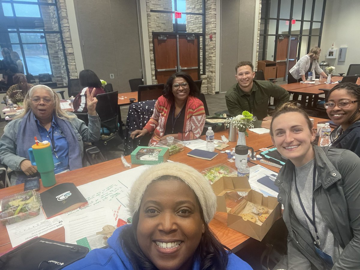 STEMwoodward's tweet image. TY @R_M_Moore_Elem for inviting @WEWildcatNation on an awesome #LearningWalk 🙌🏾 We loved your utilization of journals &amp;amp;  implementation of EDP &amp;amp;
@ArgumentDriven ⚙️@PrincipalDrH @DCSDSTEM @DCSDScience