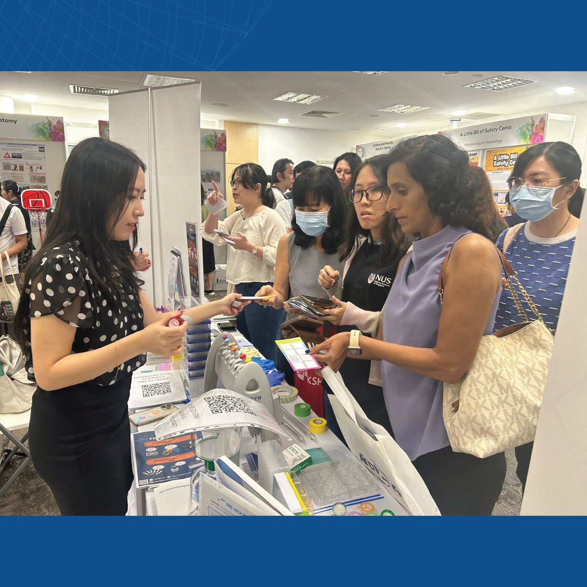 RoylabG's tweet photo. Huge thanks to everyone who joined our NUS roadshow!😊
It was truly inspiring to meet so many passionate minds. Stay tuned for the exciting roadshows upcoming this year✨
#roylabglobalsg #roylabglobal #nussingapore https://t.co/C8HQ63xSAv