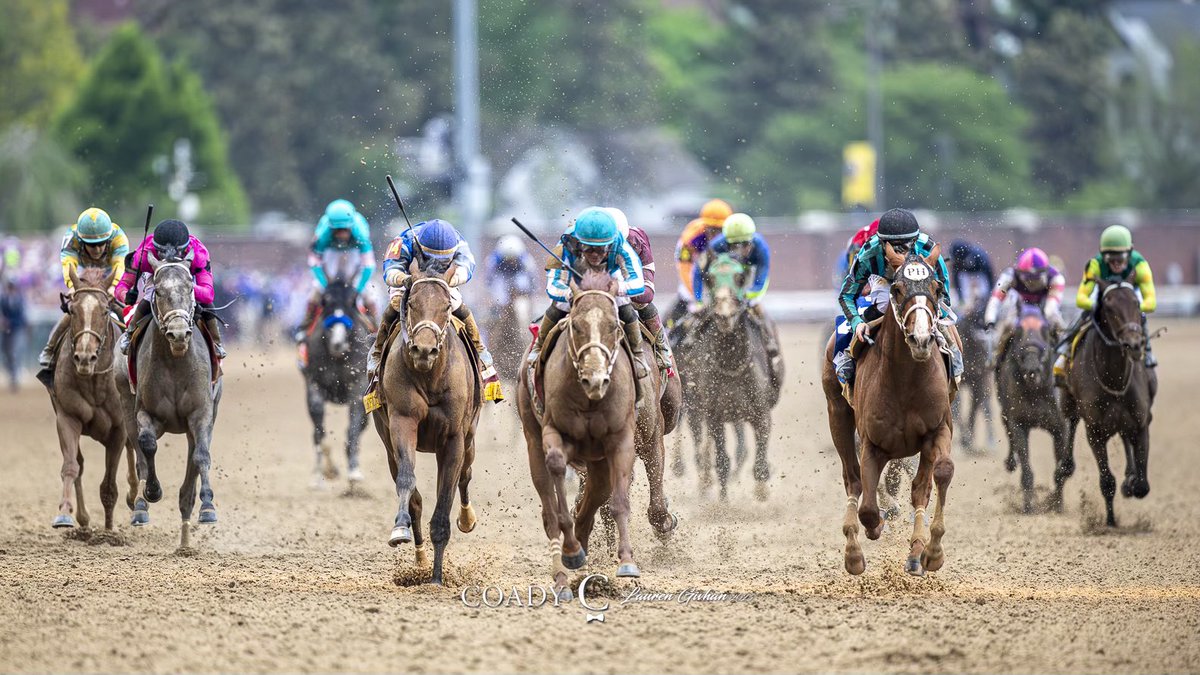 InsideBackside's tweet image. #KyDerby countdown begins! 💯 days to go 🙌 ✨ #gobabygo