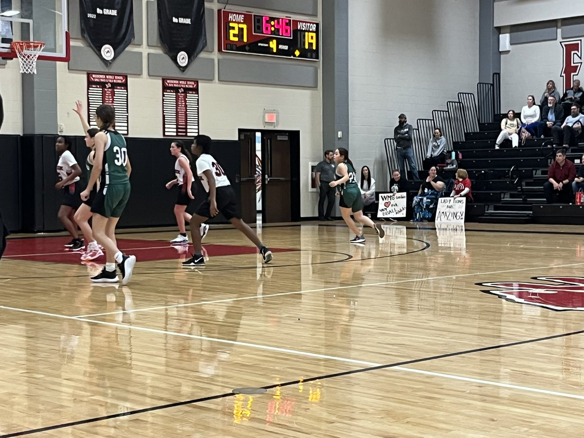 Shout out to our teachers who showed up with posters tonight! Thank you for your support at our last game of the season! <a href="/KrystleWright/">Krystle Wright</a>. <a href="/jjxholcom_WMS/">Jessica Holcomb</a> <a href="/MsMargiolos_WMS/">Brittney Margiolos</a> <a href="/MsRussell_WMS/">Hannah Russell</a> **if I missed anyone there, many hugs and thanks!  #BeElite_WMS