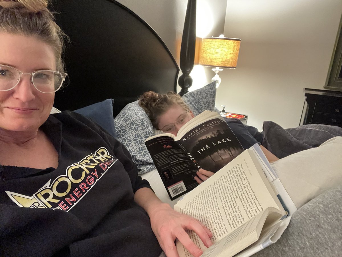 Nerd 1 & Nerd 2 reading together 
🤓🤓📚
#bestnightever