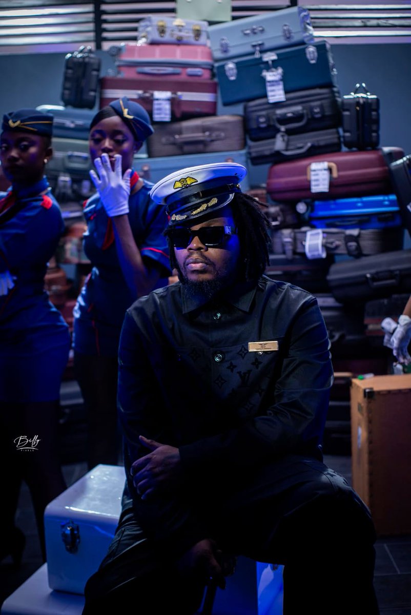 den__next's tweet image. Where the fellow baddolis